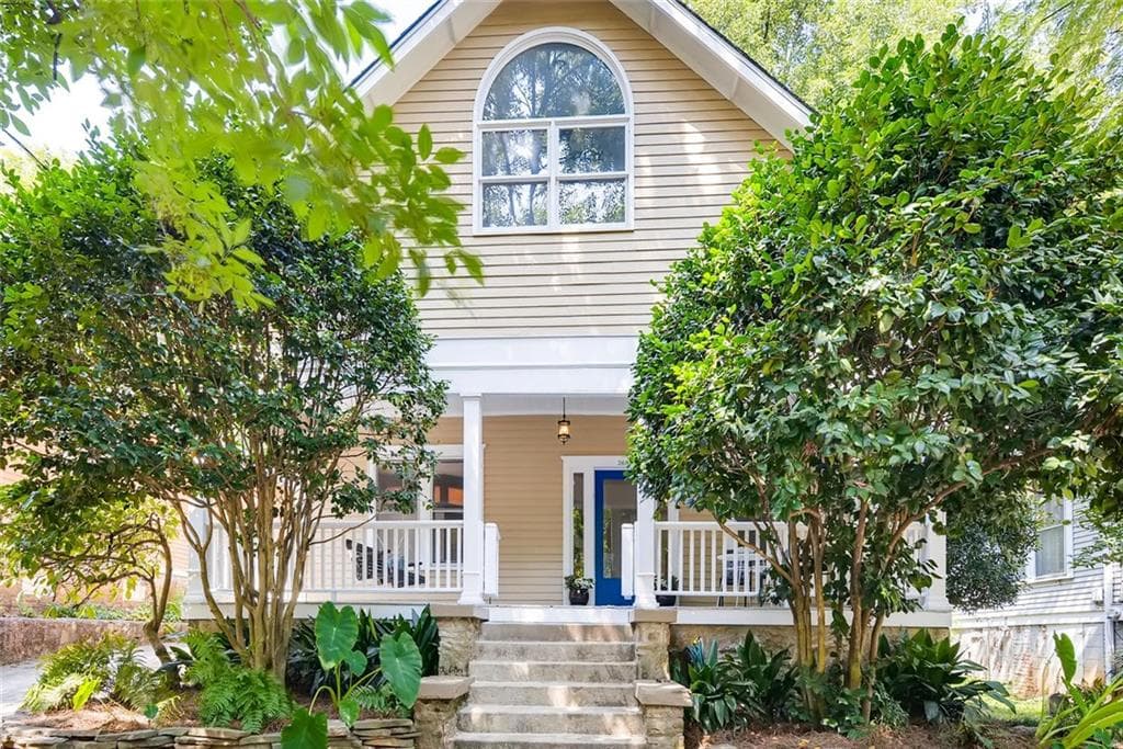 3 bedroom, 2 bathroom, 2,153 sq ft single family residence sold at 360 Brooks Avenue, Atlanta, GA 30307