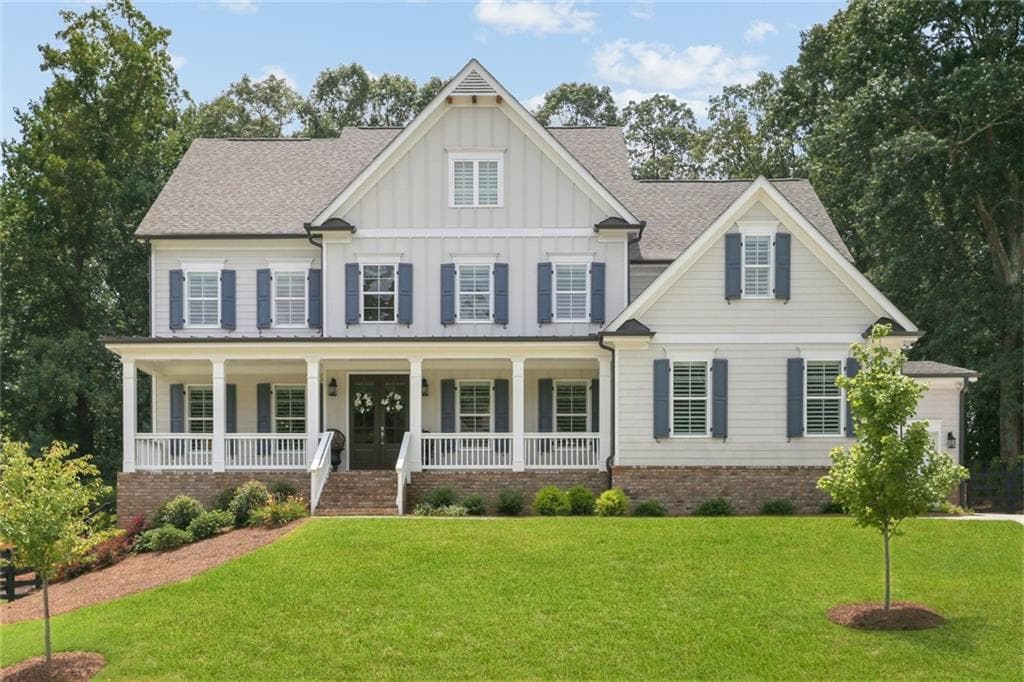 5 bedroom, 4 bathroom, 4,325 sq ft single family residence sold at 707 Paint Horse Drive, Canton, GA 30115