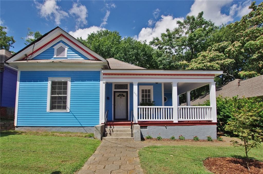 3 bedroom, 2 bathroom, 1,935 sq ft single family residence sold at 679 Grant Street, Atlanta, GA 30315