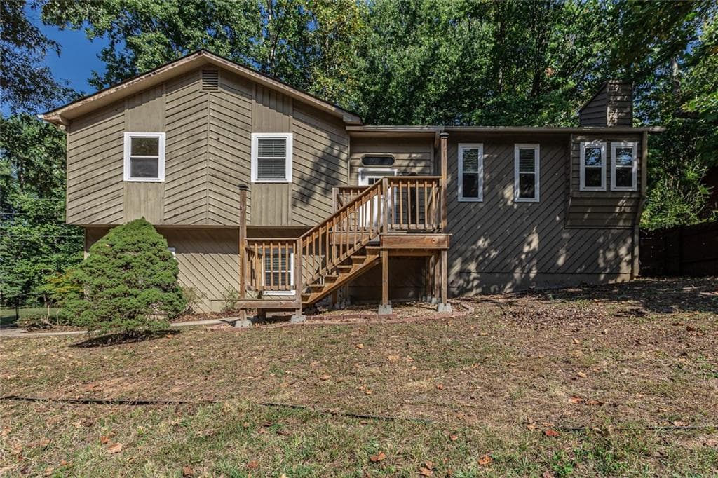 3 bedroom, 2 bathroom, 2,679 sq ft single family residence sold at 4054 Maxanne Drive, Kennesaw, GA 30144