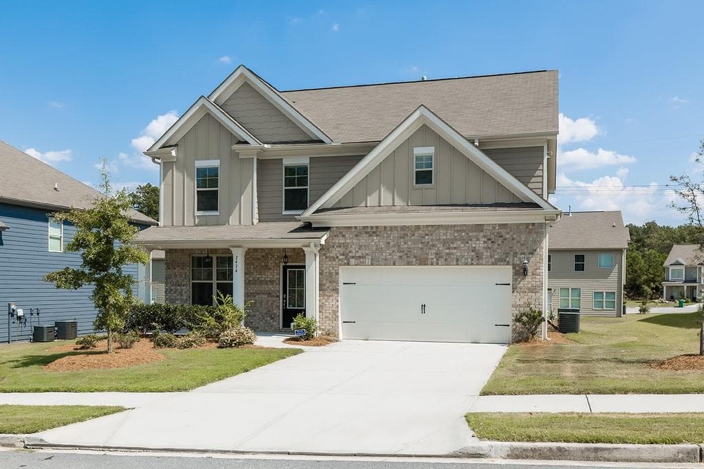 4 bedroom, 3 bathroom, 2,618 sq ft single family residence sold at 2474 Overlook Avenue, Lithonia, GA 30058