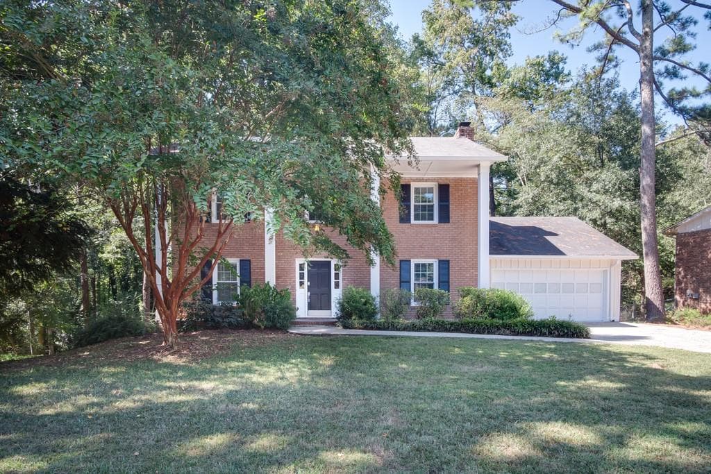 4 bedroom, 3 bathroom, 1,918 sq ft single family residence sold at 1175 Old Forge Drive, Roswell, GA 30076