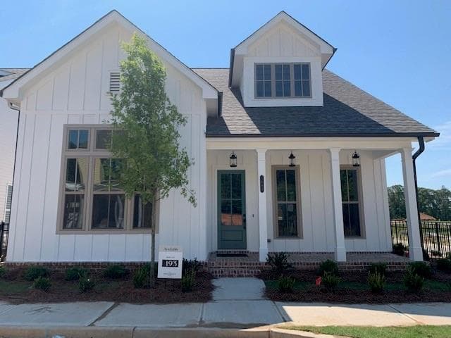 3 bedroom, 3 bathroom, 1,965 sq ft single family residence sold at 1673 Harvest Park Lane, Suwanee, GA 30024