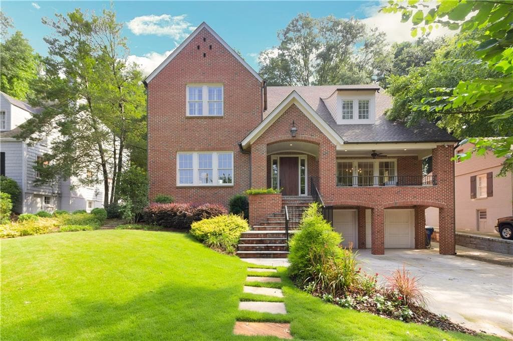 5 bedroom, 6 bathroom, 5,431 sq ft single family residence sold at 931 Northcliffe Drive, Atlanta, GA 30318