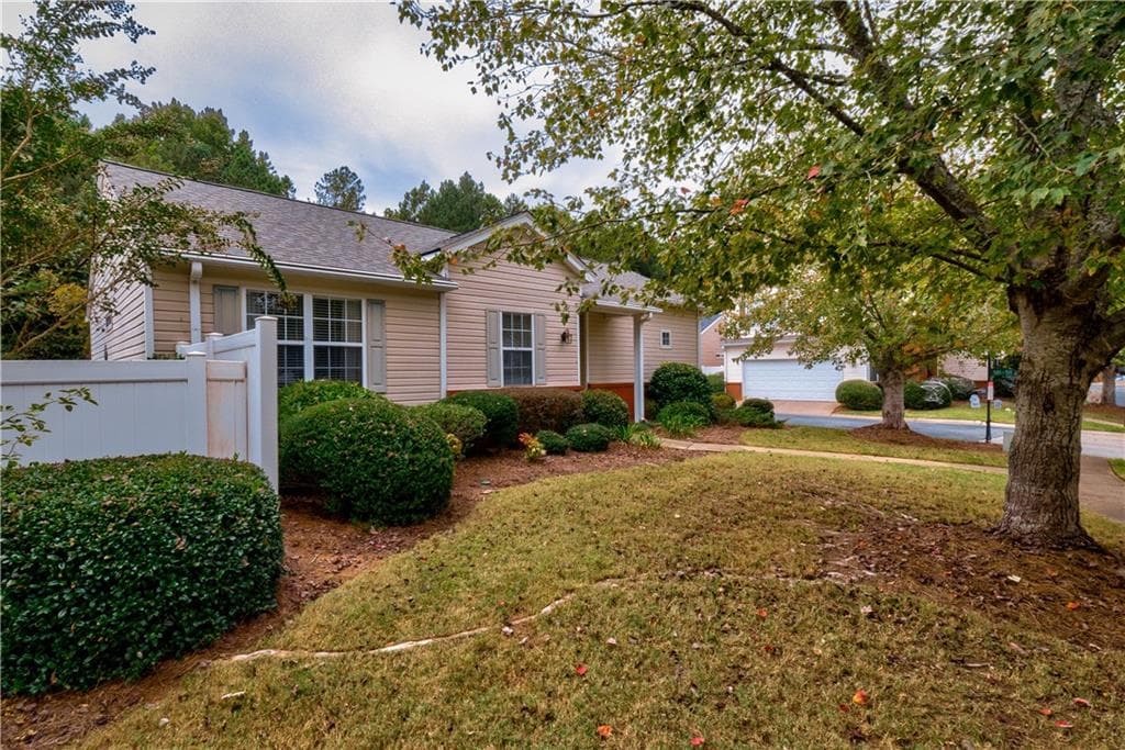2 bedroom, 2 bathroom, 1,108 sq ft single family residence sold at 501 Harmony Court, Alpharetta, GA 30004