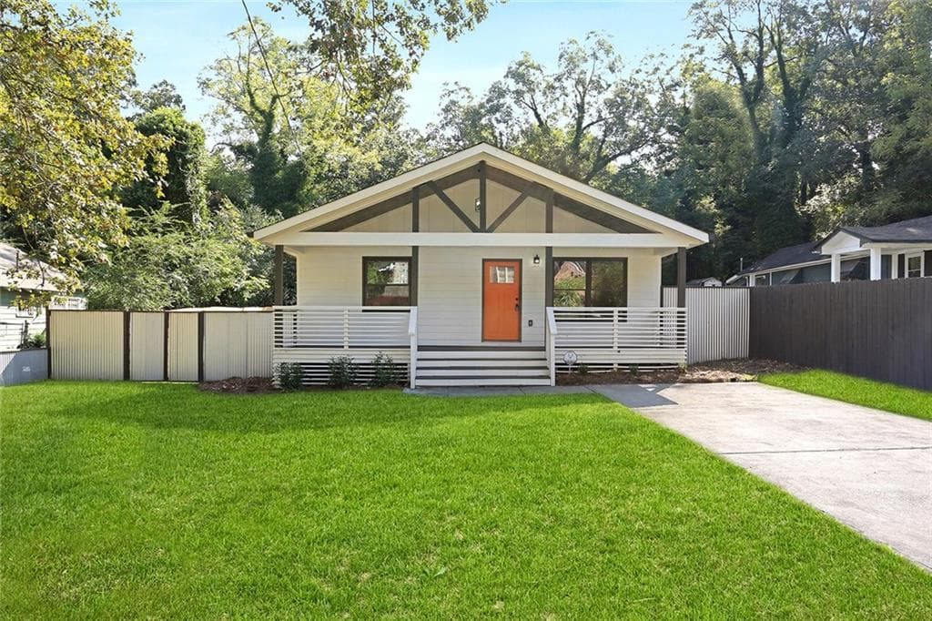 4 bedroom, 2 bathroom, 1,500 sq ft single family residence sold at 747 Emily Place, Atlanta, GA 30318