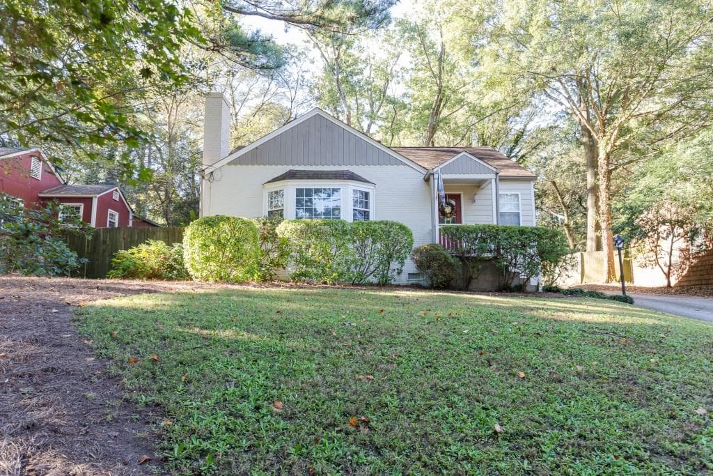3 bedroom, 2 bathroom single family residence sold at 1011 Lindbergh Drive, Atlanta, GA 30324