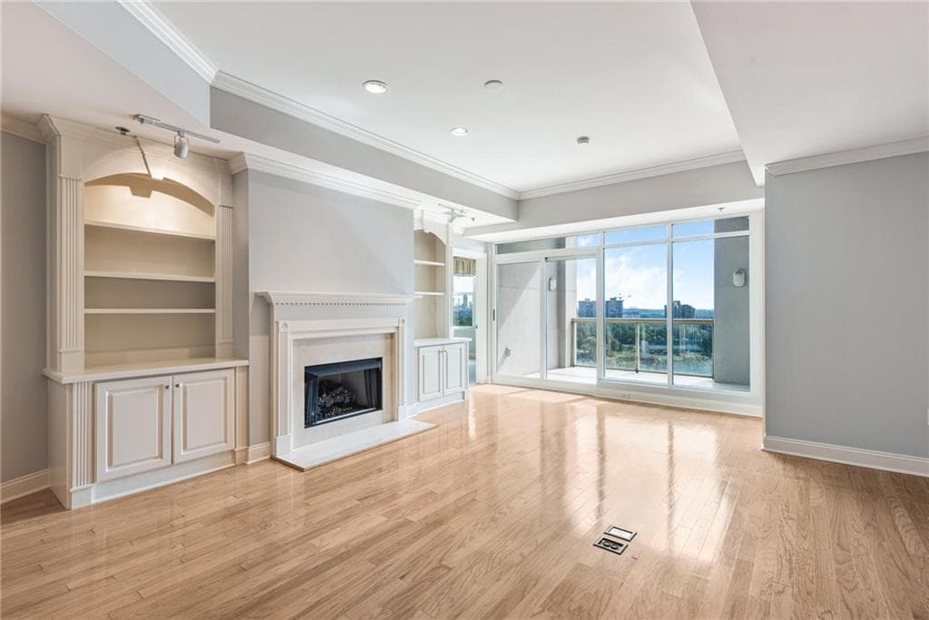 2881 Peachtree Road 1104, Atlanta, GA 30305 — most recent listing photo