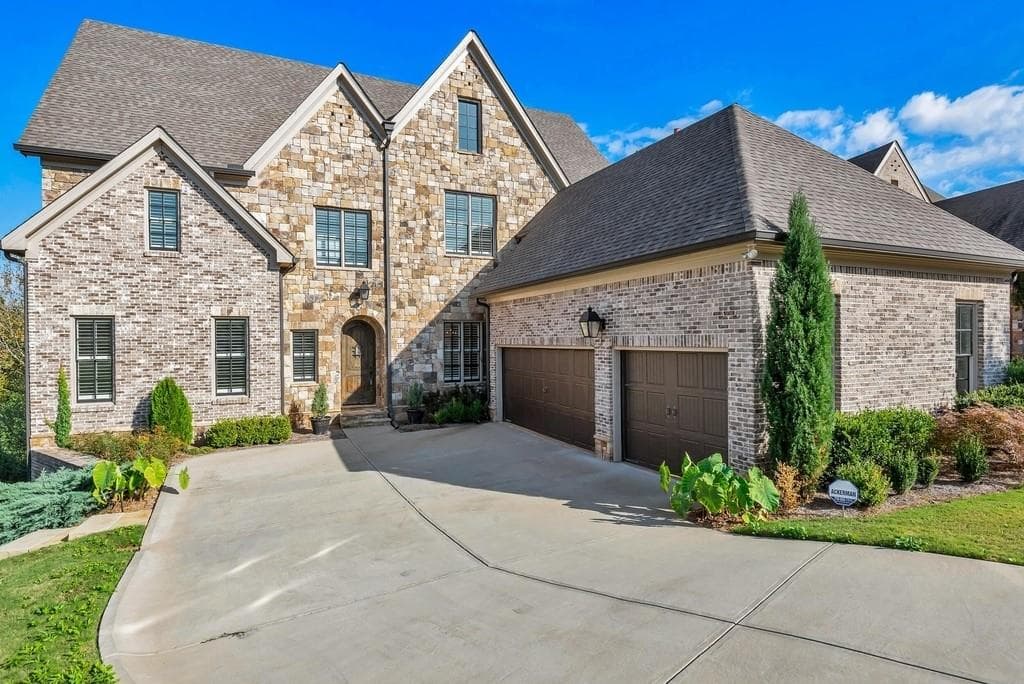 2177 Whitehall Court, Smyrna, GA 30080 — most recent listing photo