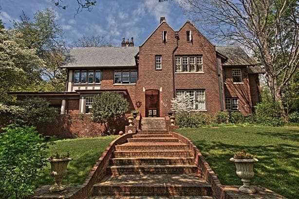 6 bedroom, 4 bathroom, 6,569 sq ft single family residence sold at 870 Lullwater Road, Atlanta, GA 30307