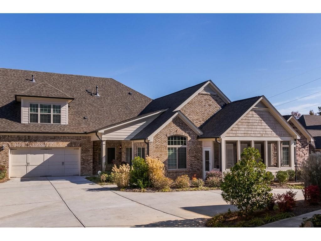6119 Brookhaven Circle, Johns Creek, GA 30097 — most recent listing photo
