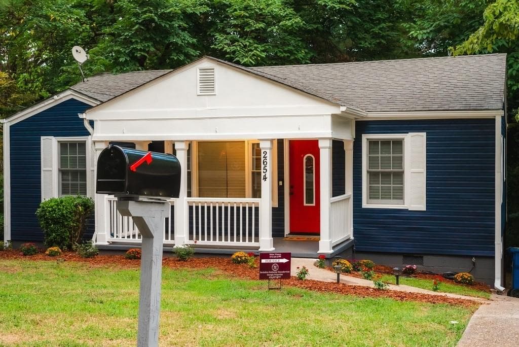2 bedroom, 2 bathroom, 1,100 sq ft single family residence sold at 2654 Jewel Street, East Point, GA 30344