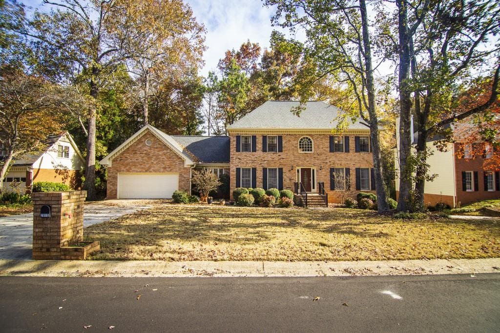 2015 PARLIAMENT Drive, Lawrenceville, GA 30043 — most recent listing photo