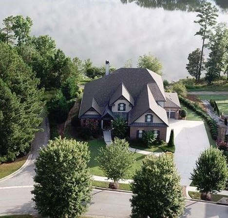 4 bedroom, 3 bathroom single family residence sold at 8048 Sleepy Lagoon Way, Flowery Branch, GA 30542