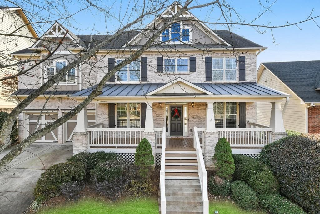 5 bedroom, 5 bathroom, 3,469 sq ft single family residence sold at 4522 Arbor Crest Court, Suwanee, GA 30024