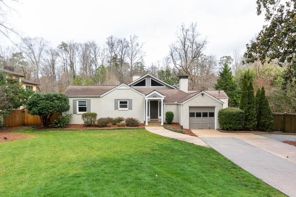 3 bedroom, 3 bathroom, 2,115 sq ft single family residence sold at 500 Mountain Way, Atlanta, GA 30342
