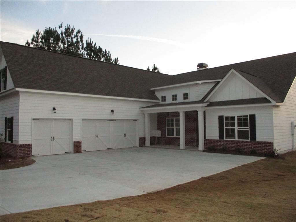 4 bedroom, 3 bathroom, 3,490 sq ft single family residence sold at 2787 CAMP MITCHELL Road, Loganville, GA 30052