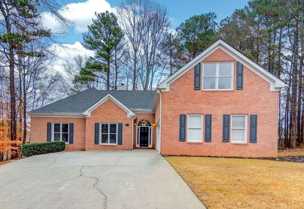 1637 Paces Vale Court, Lawrenceville, GA 30043 — most recent listing photo
