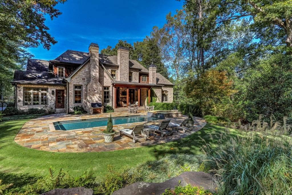 5 bedroom, 7 bathroom, 7,052 sq ft single family residence sold at 4409 Mt Paran Parkway, Atlanta, GA 30327
