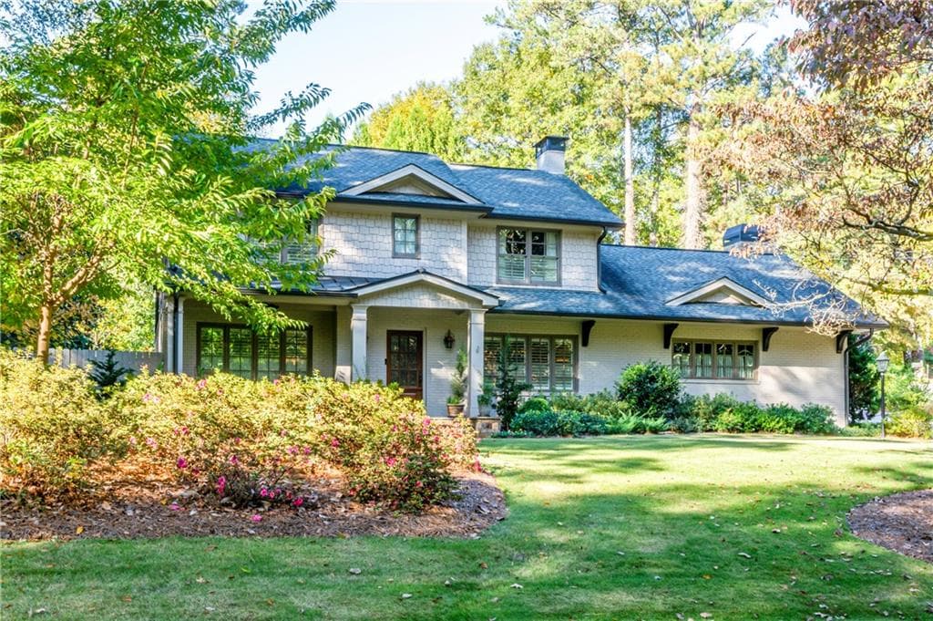 4 bedroom, 4 bathroom, 4,104 sq ft single family residence sold at 3206 Rilman Road, Atlanta, GA 30327