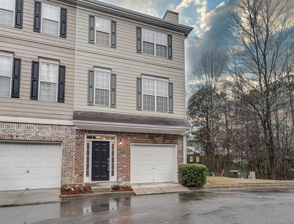 3262 Tucker Pointe Drive, Tucker, GA 30084 — most recent listing photo