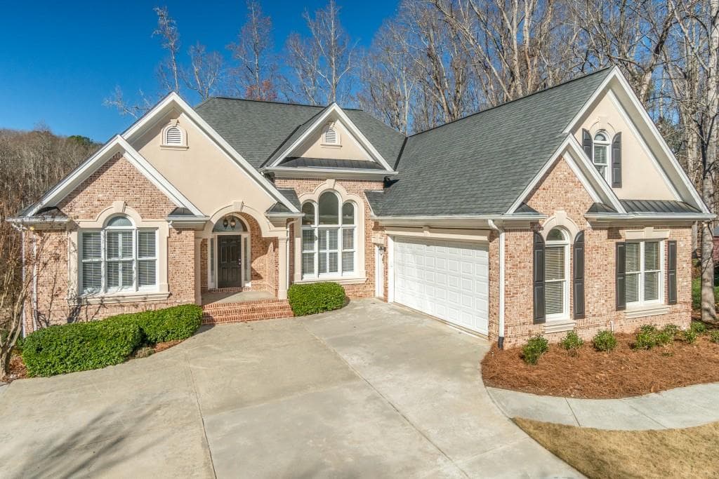 6 bedroom, 6 bathroom, 2,808 sq ft single family residence sold at 1820 Wesleyan Lane, Loganville, GA 30052