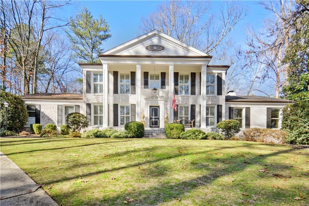 635 River Valley Road, Sandy Springs, GA 30328 — most recent listing photo