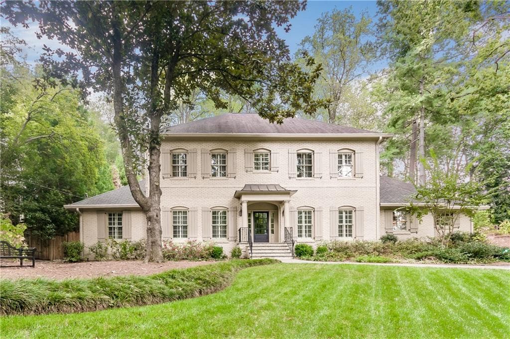 5 bedroom, 6 bathroom, 4,500 sq ft single family residence sold at 122 Tuxedo Terrace, Atlanta, GA 30342