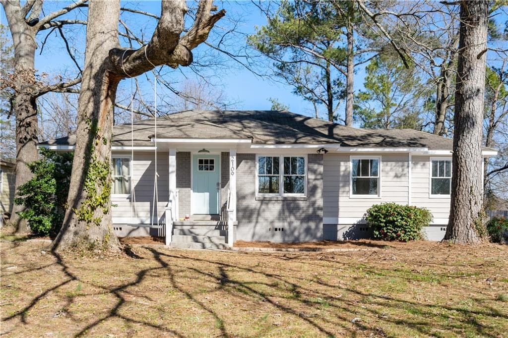 3 bedroom, 2 bathroom, 1,163 sq ft single family residence sold at 2109 Settle Circle, Atlanta, GA 30316