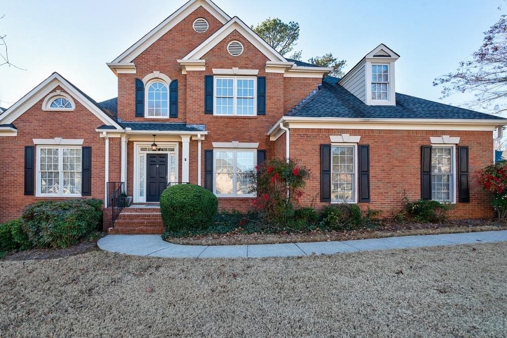 4 bedroom, 4 bathroom, 2,944 sq ft single family residence sold at 1144 Queensgate Drive, Smyrna, GA 30082