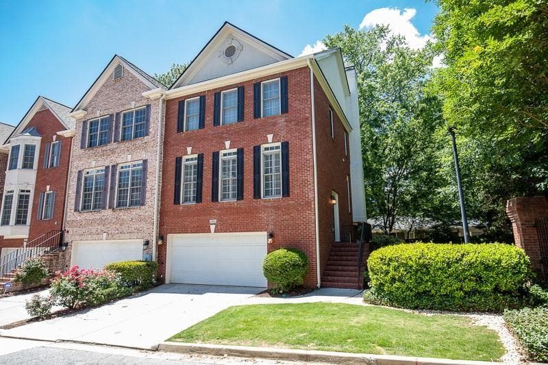 2200 Briarwood Bluff, Brookhaven, GA 30319 — most recent listing photo