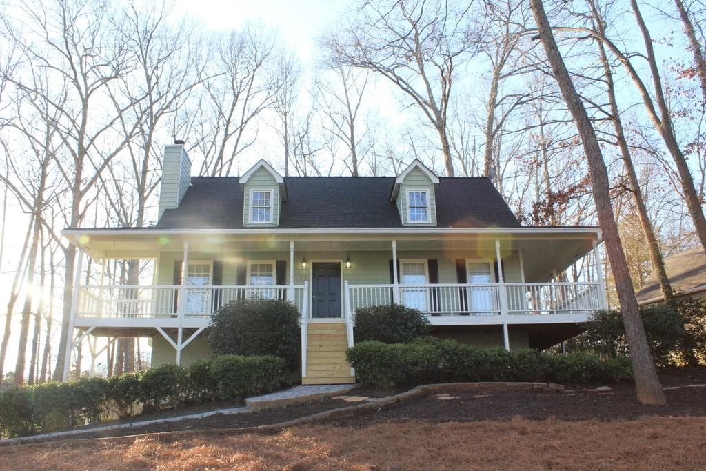 3 bedroom, 3 bathroom, 1,656 sq ft single family residence sold at 59 Sterling Drive, Powder Springs, GA 30127