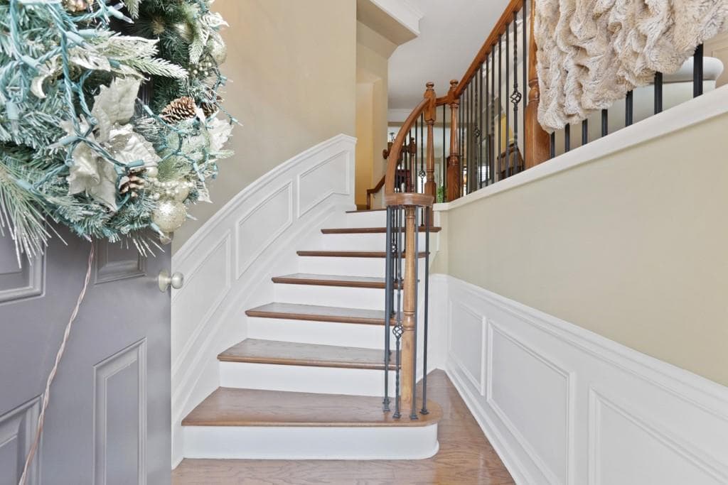3 bedroom, 4 bathroom, 2,382 sq ft townhouse sold at 1703 Wehunt Lane, Smyrna, GA 30082