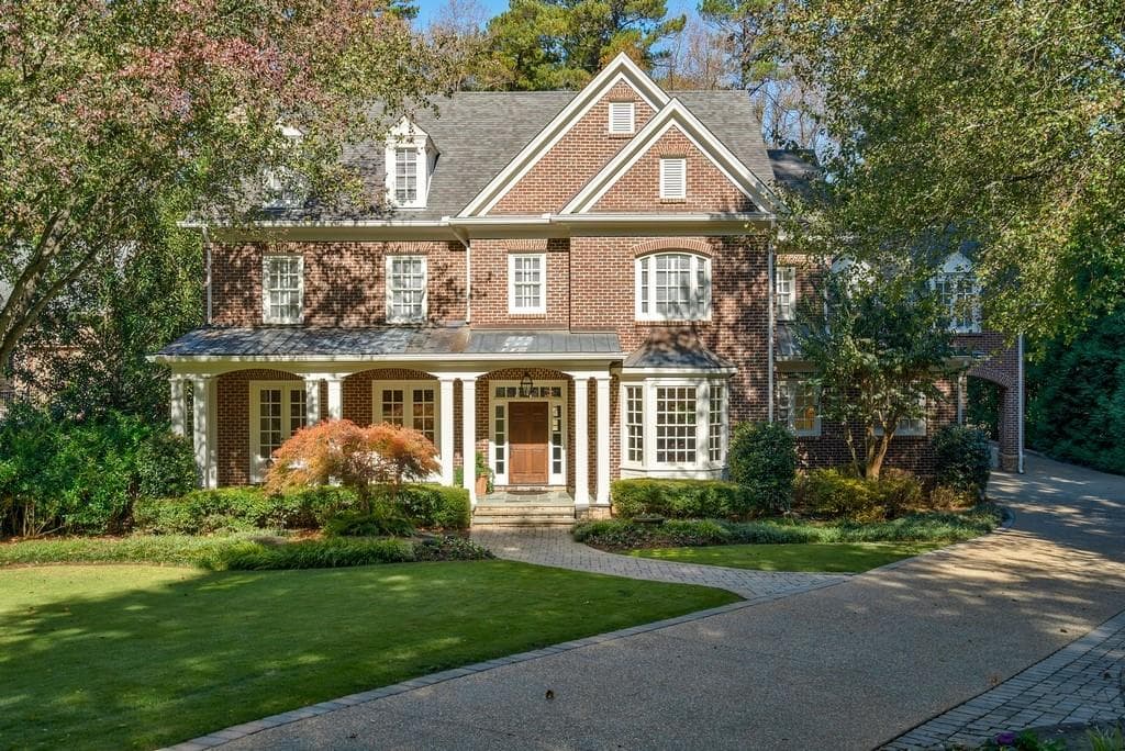 5 bedroom, 8 bathroom, 6,571 sq ft single family residence sold at 281 King Road, Atlanta, GA 30342
