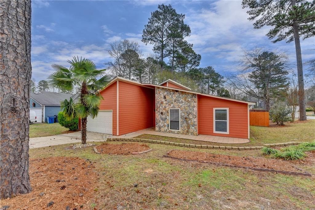3 bedroom, 2 bathroom, 1,448 sq ft single family residence sold at 5738 Brooklyn Lane, Norcross, GA 30093