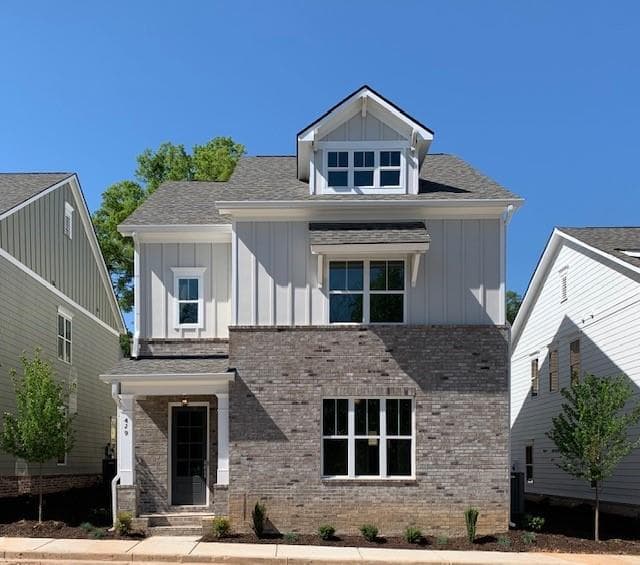 4 bedroom, 4 bathroom, 3,040 sq ft single family residence sold at 429 Frasier Street, Marietta, GA 30060