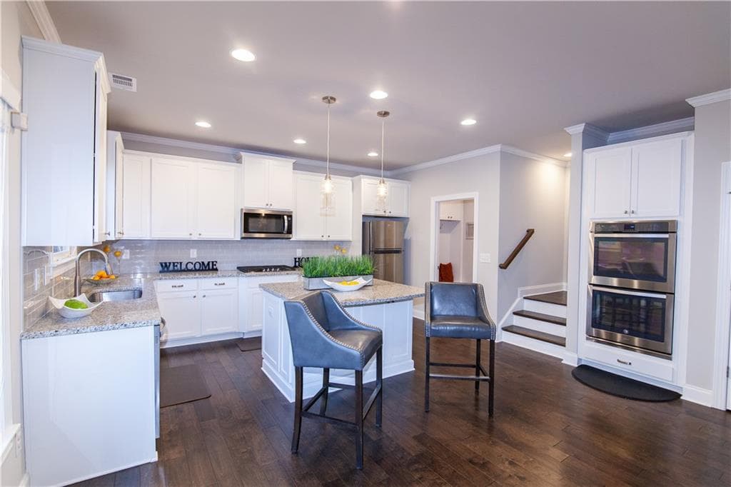 5 bedroom, 4 bathroom, 3,018 sq ft single family residence sold at 2652 Bethel Court, Marietta, GA 30066