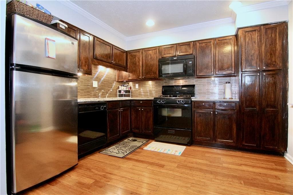 807 Parkaire Crossing, Marietta, GA 30068 — most recent listing photo