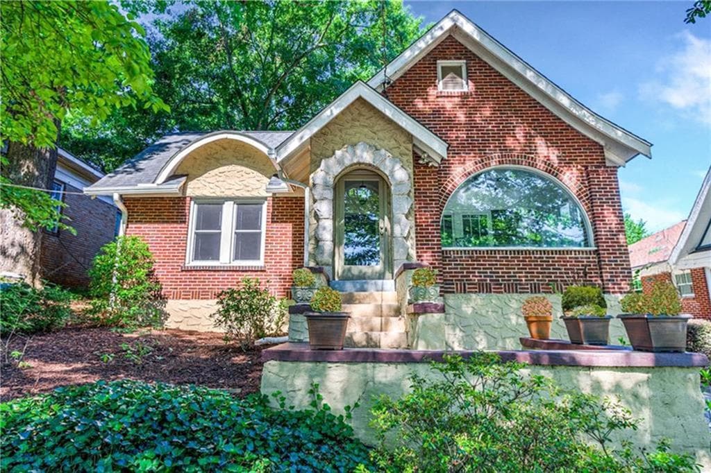 3 bedroom, 2 bathroom, 1,580 sq ft single family residence sold at 1270 Monroe Drive, Atlanta, GA 30306