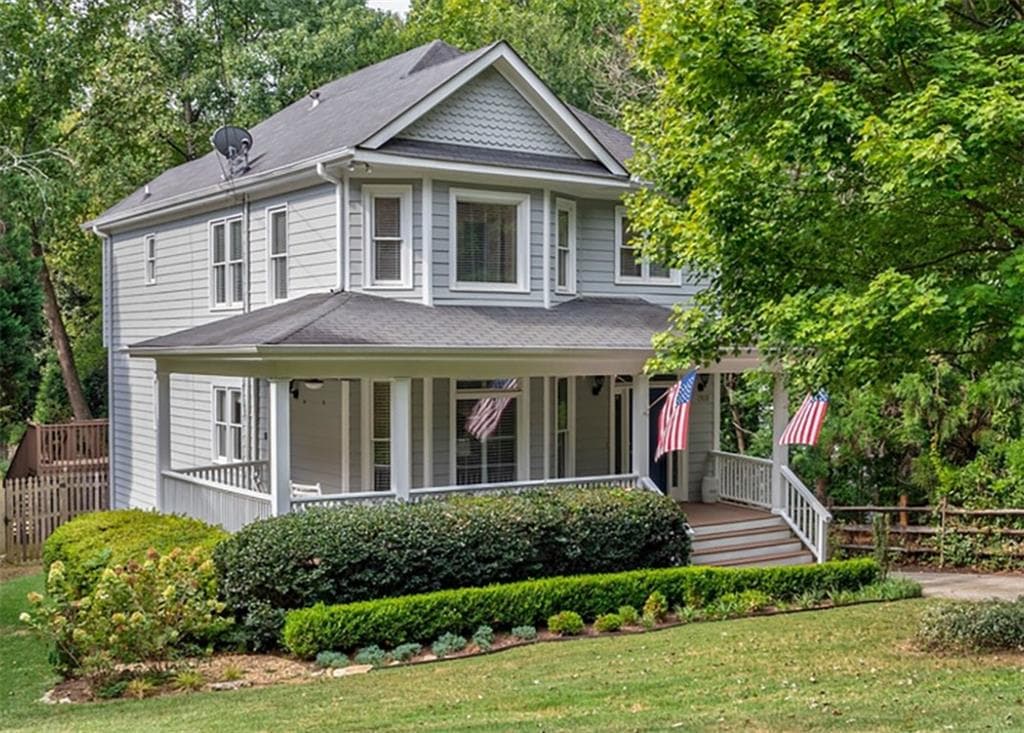 3 bedroom, 3 bathroom, 2,031 sq ft single family residence sold at 1910 Woodland Hills Avenue, Atlanta, GA 30318