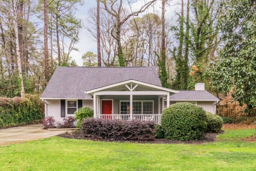 3 bedroom, 2 bathroom, 1,751 sq ft single family residence sold at 2681 Ridgemore Place, Atlanta, GA 30318