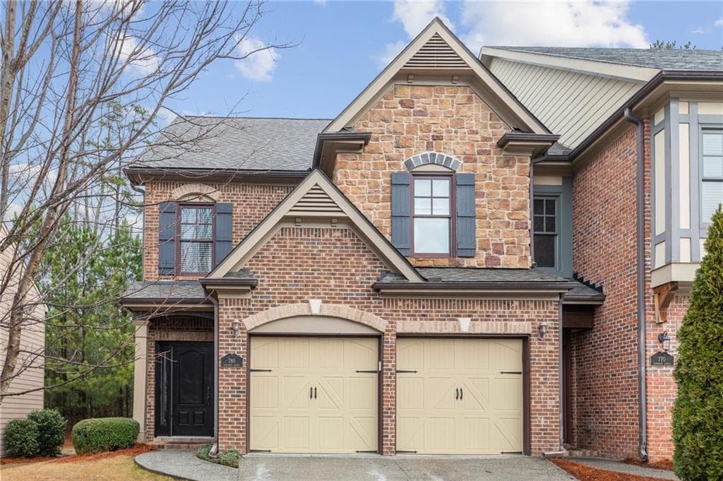 3 bedroom, 3 bathroom, 1,990 sq ft townhouse sold at 780 Township Circle, Alpharetta, GA 30004
