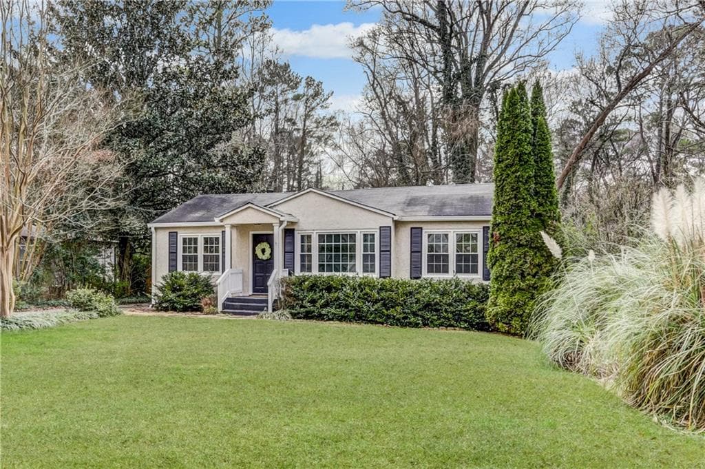 3 bedroom, 2 bathroom, 1,533 sq ft single family residence sold at 1606 Belle Isle Circle, Atlanta, GA 30329