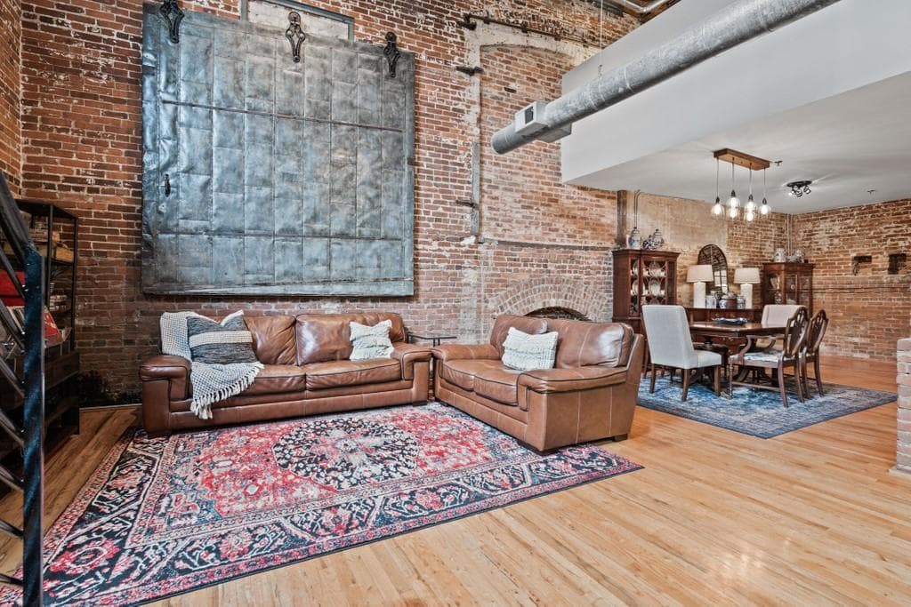 1 bedroom, 2 bathroom, 1,478 sq ft condominium sold at 490 MARIETTA Street 103, Atlanta, GA 30313