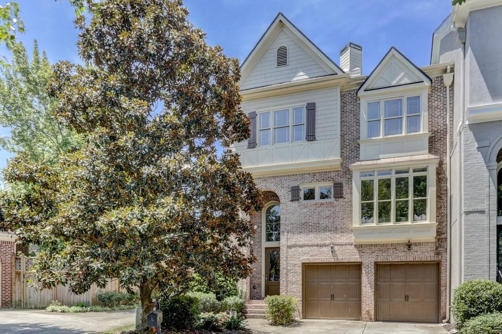 4 bedroom, 4 bathroom, 3,624 sq ft townhouse sold at 1364 Village Park Drive, Brookhaven, GA 30319