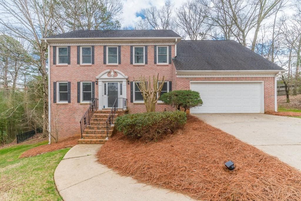 5 bedroom, 3 bathroom, 2,788 sq ft single family residence sold at 4870 RACQUET Court, Duluth, GA 30096