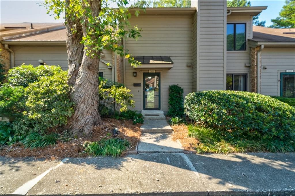 4 bedroom, 4 bathroom, 2,870 sq ft condominium sold at 3619 Stonewall Court, Atlanta, GA 30339