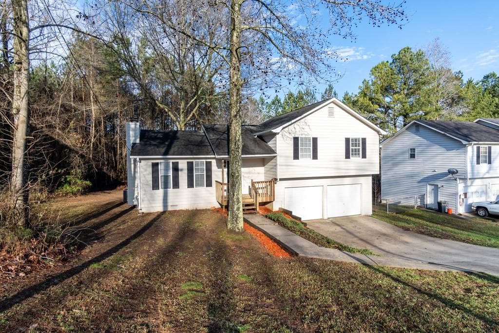 3 bedroom, 2 bathroom, 1,104 sq ft single family residence sold at 113 Hampton Drive, Dallas, GA 30132