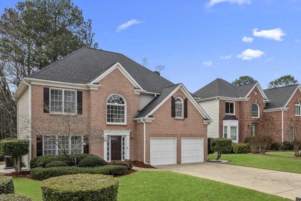 4 bedroom, 3 bathroom, 2,683 sq ft single family residence sold at 1607 Brentwood Drive, Marietta, GA 30062