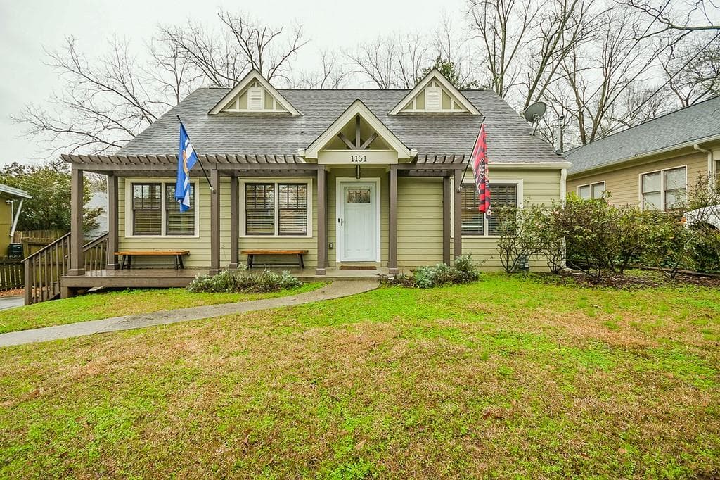 3 bedroom, 2 bathroom, 1,779 sq ft single family residence sold at 1151 Eden Avenue, Atlanta, GA 30316